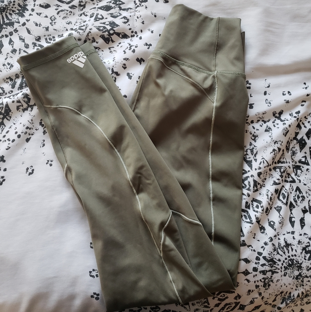 Adidas workout legging